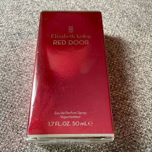 Elizabeth Arden Red Door Eau de Parfum Vaporisateur. Never opened. Brand new.